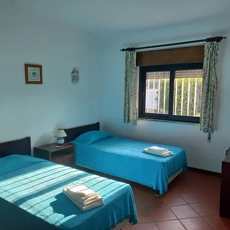 Holiday home Azevedo